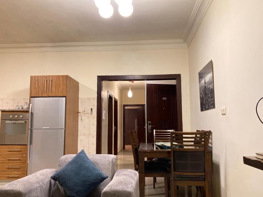 Uptown Hotel Apartment Амман Экстерьер фото